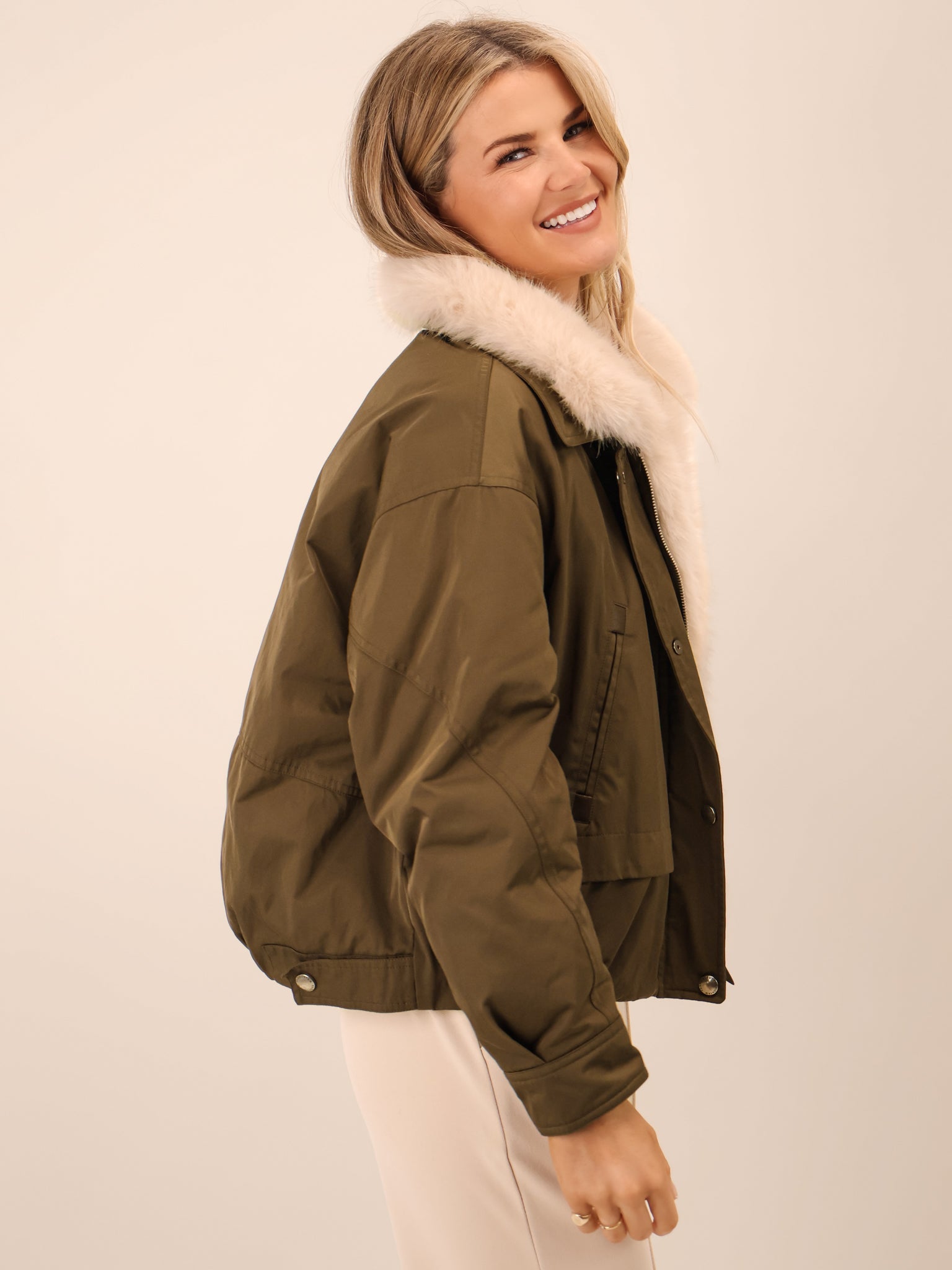 Kate & Pippa Aspen Detachable Fur Collar Jacket In Khaki-Kate & Pippa