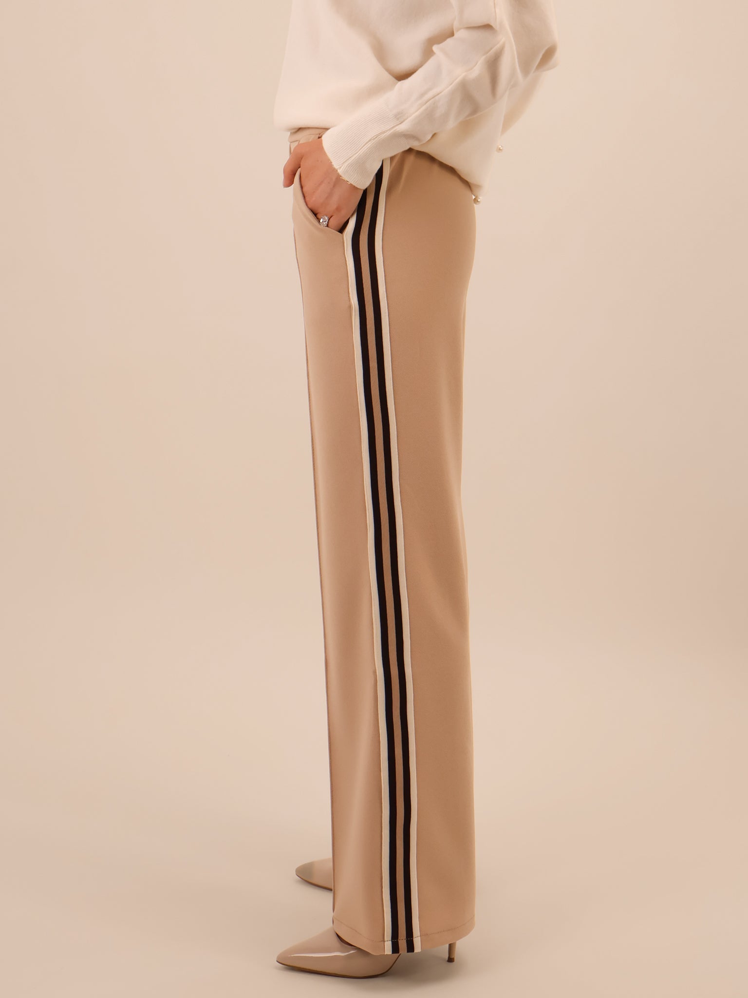 Kate & Pippa Nicks Stripe Trousers In Beige-Kate & Pippa