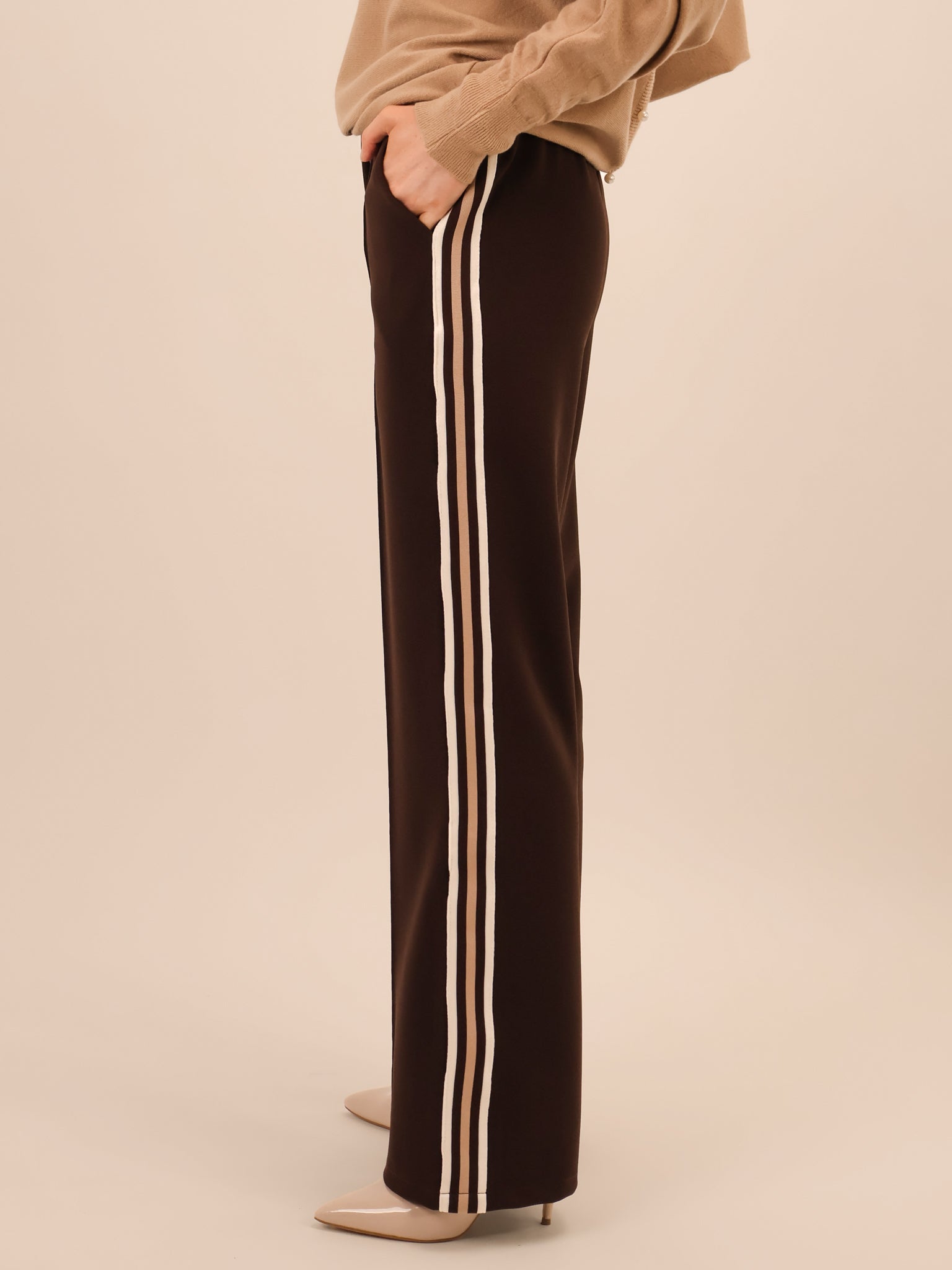 Kate & Pippa Nicks Stripe Trousers In Brown-Kate & Pippa