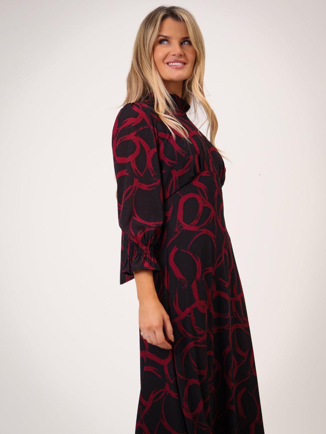 Kate & Pippa Simona Midi Dress In Black / Red-Kate & Pippa Autumn/Winter Ladies Clothing