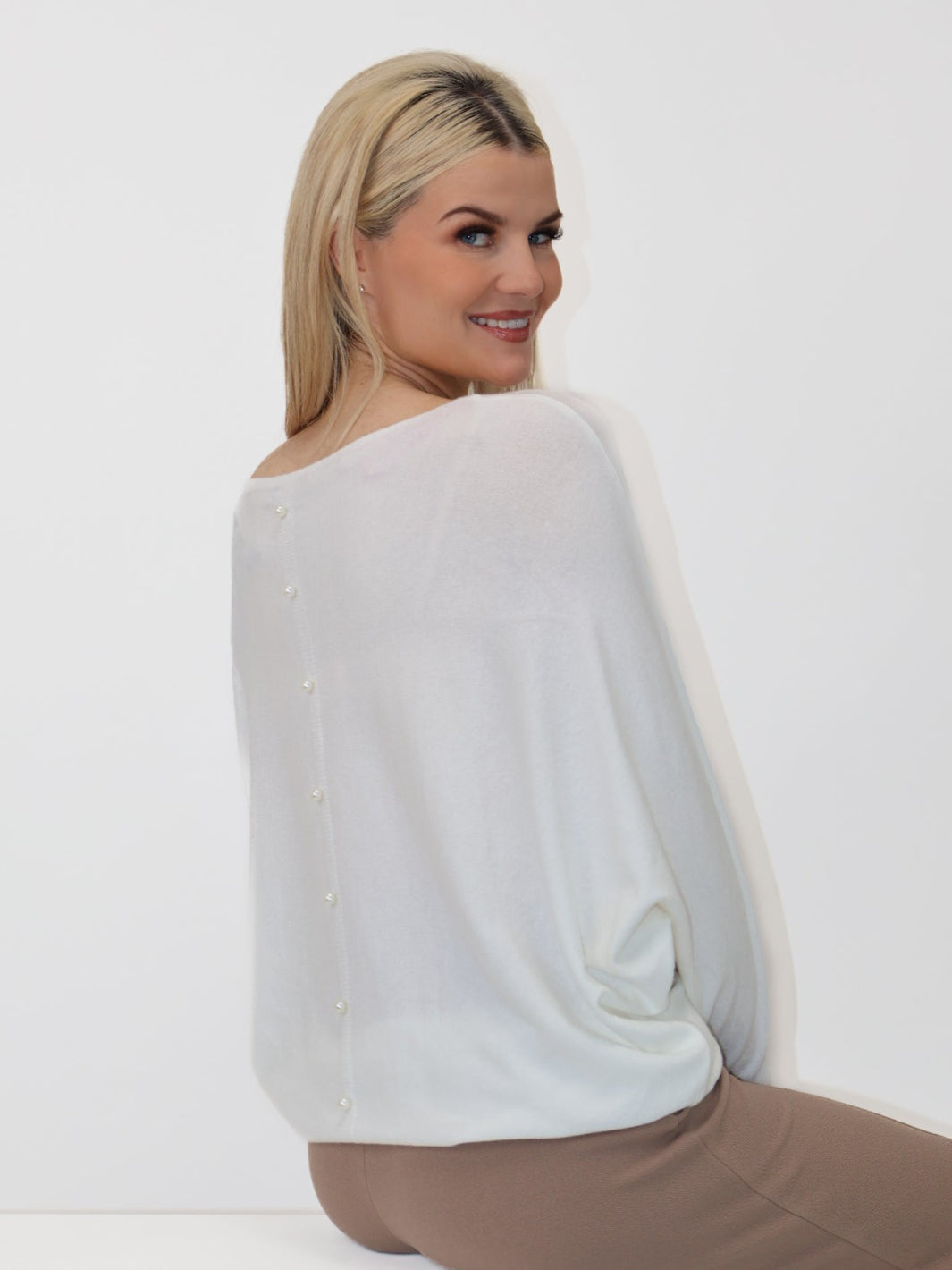 Kate & Pippa Elba Pearl Detail Knit Jumper In White-Kate & Pippa